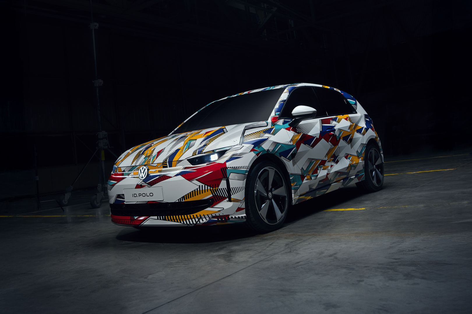 SMALL_VW_ID_POLO_DARK_DSC9904_2
